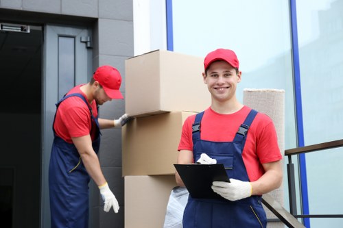 Moving van service for West Kensington residential relocations